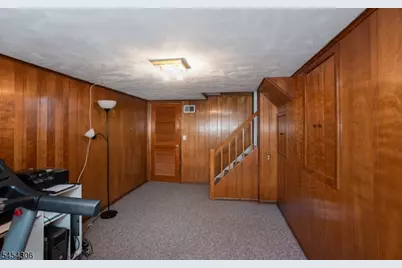 409 Victor St, Scotch Plains Township, NJ 07076 - Photo 10