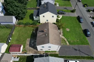 409 Victor St, Scotch Plains Township, NJ 07076 - Photo 2