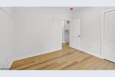 7 Terrace Pl, Belleville, NJ 07109 - Photo 28