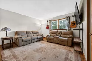 20 Thompson Ave, Woodbridge Township, NJ 08863 - Photo 16