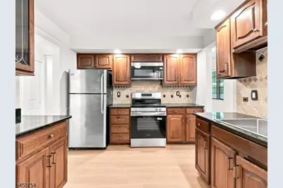 19G Foxwood Dr, Morris Plains, NJ 07950 - Photo 4