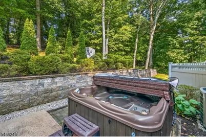 108 Chestnut Ter, Rockaway, NJ 07866 - Photo 20