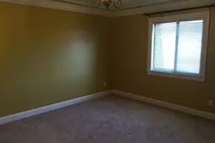 825 Riverside Ave, Lyndhurst Township, NJ 07071 - Photo 26