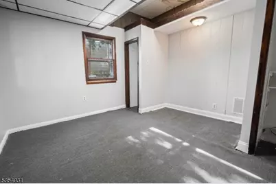 241 E Central Ave #B, Alpha, NJ 08865 - Photo 12