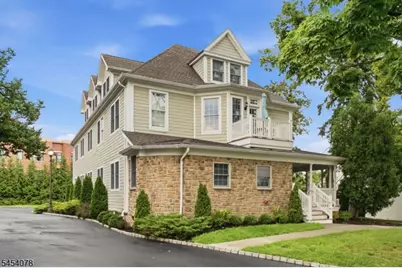 25 Green Village Rd, Madison, NJ 07940 - Photo 1