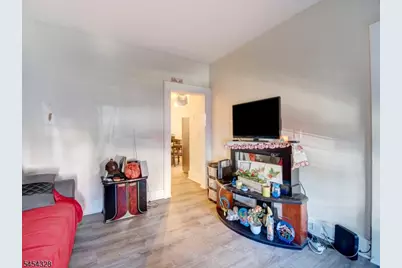 39 Hillman St, Paterson, NJ 07522 - Photo 4