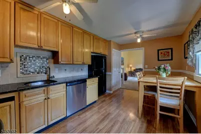 18 Arthur Rd, Lincoln Park, NJ 07035 - Photo 6