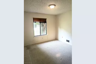 120 Park Gate Dr, Edison Twp., NJ 08820 - Photo 14