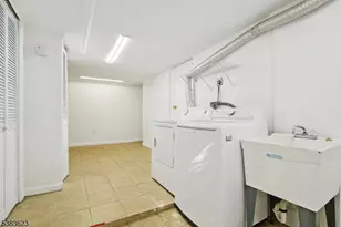 25C Prospect Ave, Montclair, NJ 07042 - Photo 18