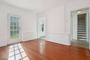 25C Prospect Ave, Montclair, NJ 07042 - Photo 4