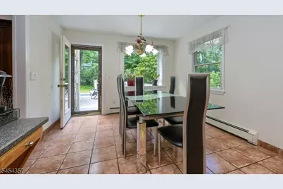 460 Laurel Ln, Kinnelon, NJ 07405 - Photo 8