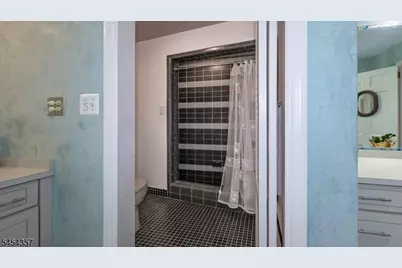 460 Laurel Ln, Kinnelon, NJ 07405 - Photo 16