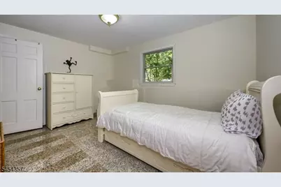 460 Laurel Ln, Kinnelon, NJ 07405 - Photo 22
