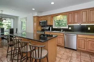 460 Laurel Ln, Kinnelon, NJ 07405 - Photo 4