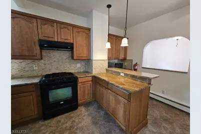 42 Washington Pl, East Rutherford, NJ 07073 - Photo 18