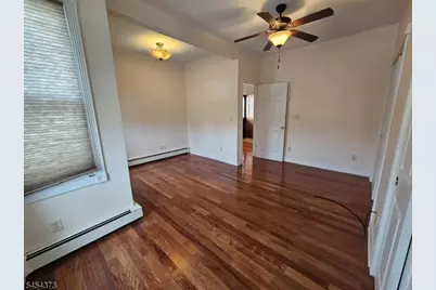 42 Washington Pl, East Rutherford, NJ 07073 - Photo 10