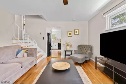 34 Roosevelt Ave, Parsippany, NJ 07034 - Photo 6