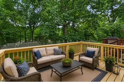 45 Bond St, Bridgewater, NJ 08807 - Photo 4