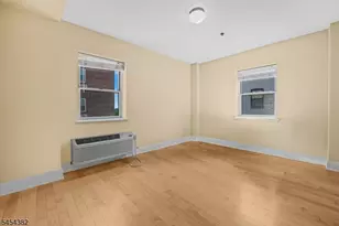 70 S Munn Ave, East Orange, NJ 07018 - Photo 6