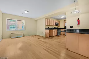 70 S Munn Ave, East Orange, NJ 07018 - Photo 4