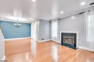 131 Bonney Ct, Bridgewater, NJ 08807 - Photo 18