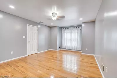 131 Bonney Ct, Bridgewater, NJ 08807 - Photo 26