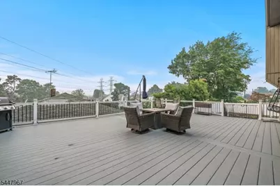 6 Tyler Ct, Clifton, NJ 07012 - Photo 24
