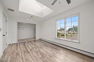 6 Tyler Ct, Clifton, NJ 07012 - Photo 20