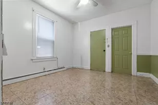 33 Vreeland Ave, Passaic, NJ 07055 - Photo 14