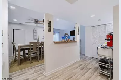 714 E Elm Ave, Lindenwold, NJ 08021 - Photo 8