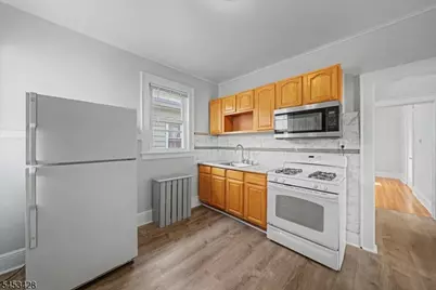 1329 Alina St #2R, Elizabeth, NJ 07208 - Photo 10