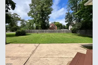 1 Alanon St, Hanover Township, NJ 07981 - Photo 20