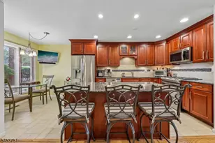 58 Woodland Dr, Woodland Park, NJ 07424 - Photo 2