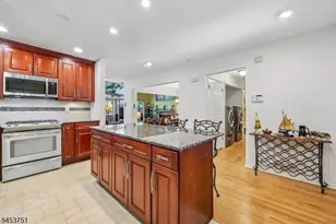 58 Woodland Dr, Woodland Park, NJ 07424 - Photo 6