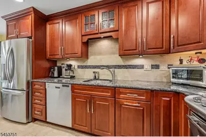 58 Woodland Drive, Woodland Park, NJ 07424 - Photo 4