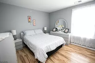 10 Redspire Dr, Union Township, NJ 07083 - Photo 6