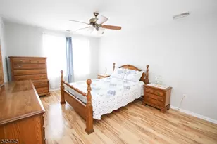 10 Redspire Dr, Union Township, NJ 07083 - Photo 8