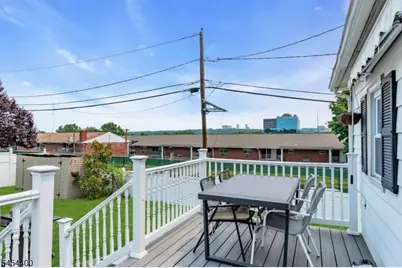 200 Cedar St, Ridgefield, NJ 07660 - Photo 18