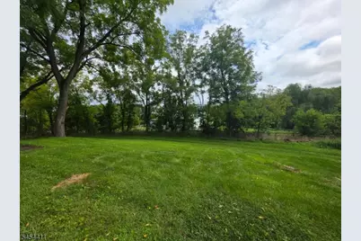 693 Townsbury Rd, Mansfield Township, NJ 07838 - Photo 20