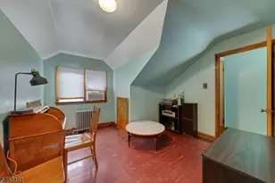30 Menzel Ave, Maplewood, NJ 07040 - Photo 18