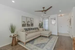 416 Willow Ct, Raritan Township, NJ 08822 - Photo 8