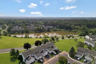 416 Willow Ct, Raritan Township, NJ 08822 - Photo 1