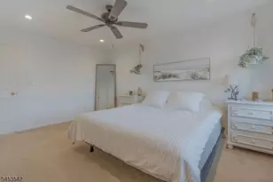 416 Willow Ct, Raritan Township, NJ 08822 - Photo 14