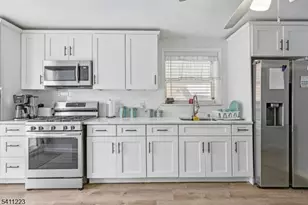 211 Newark Ave, Bloomfield, NJ 07003 - Photo 14