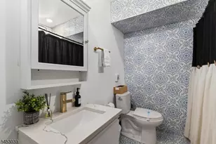 245 Summit Ave, Jersey City, NJ 07304 - Photo 16