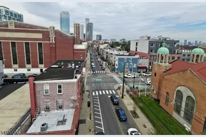245 Summit Ave, Jersey City, NJ 07304 - Photo 32