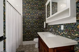 245 Summit Ave, Jersey City, NJ 07304 - Photo 24