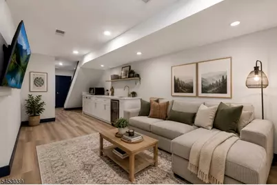 245 Summit Ave, Jersey City, NJ 07304 - Photo 14