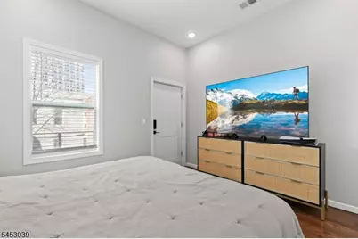 245 Summit Ave, Jersey City, NJ 07304 - Photo 28