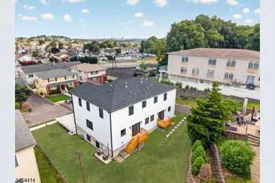 85 - 87 Echo Pl #B, Elmwood Park, NJ 07407 - Photo 32